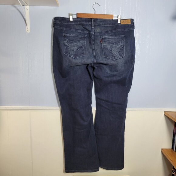 Levi's San Francisco 22W Dark Wash Denim Blue Bold Curve Bootcut Jeans - Picture 3 of 9